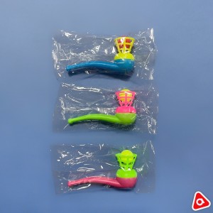 Дудочка пластик с шариком ассорти